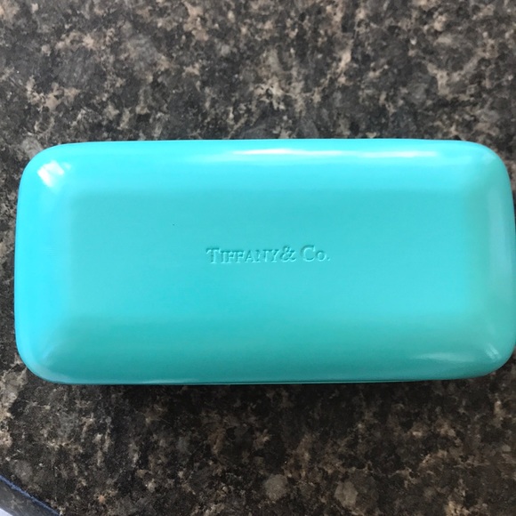 Tiffany & Co. Accessories - Tiffany & Co sunglasses hardcase.